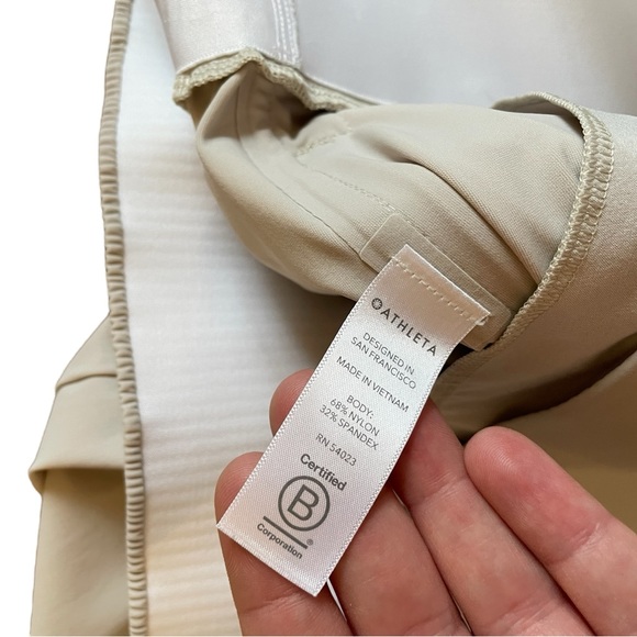 ATHLETA Cosmic Crop Beige - Picture 10 of 16